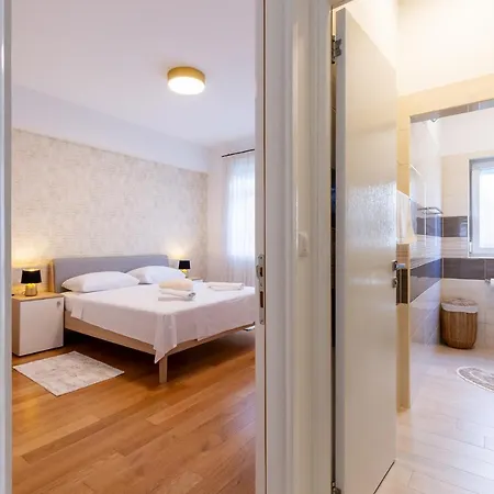 Apartment Stylish Mediterraneo