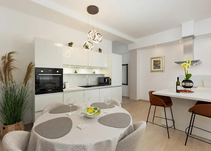 Stylish Mediterraneo Διαμέρισμα *